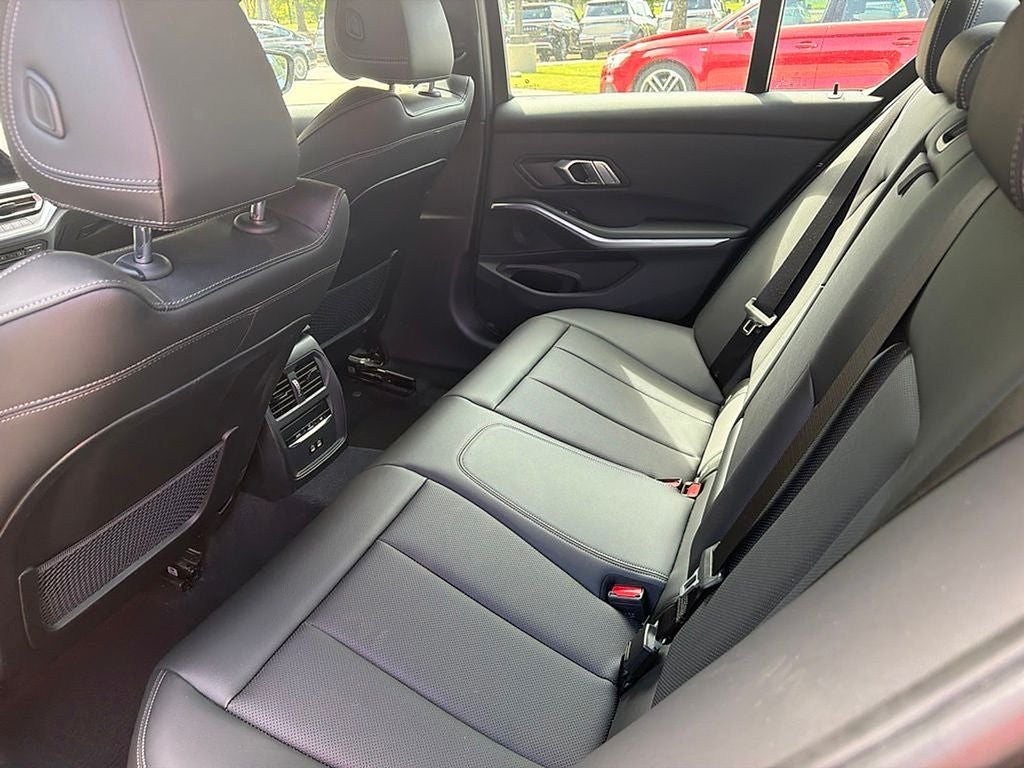 2022 BMW 3 Series 330i xDrive