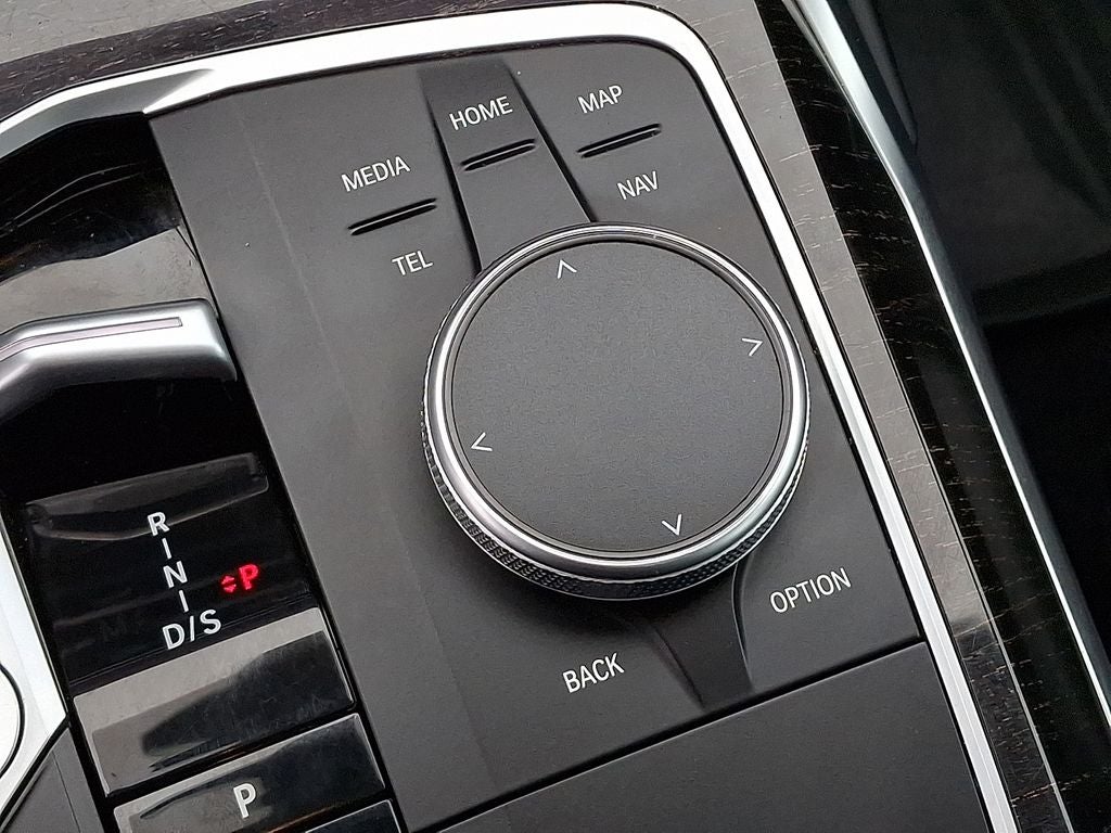 2023 BMW 3 Series 330i xDrive