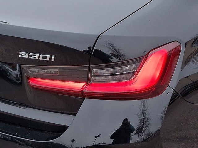 2023 BMW 3 Series 330i xDrive