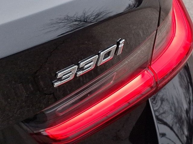 2023 BMW 3 Series 330i xDrive