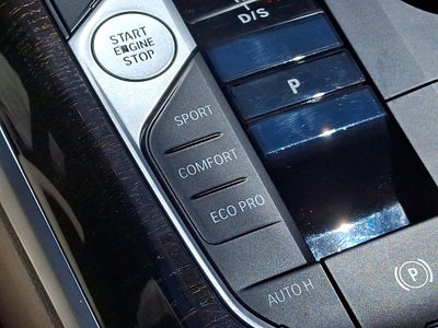 2023 BMW 3 Series 330i xDrive