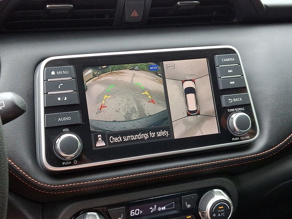 2020 Nissan Kicks SR