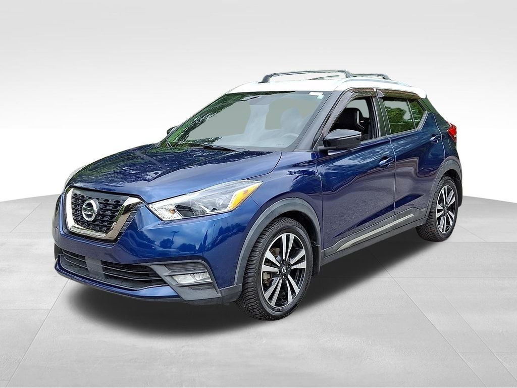2020 Nissan Kicks SR