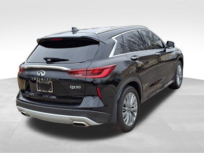 2023 INFINITI QX50 LUXE FWD