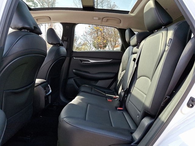 2022 INFINITI QX50 LUXE FWD