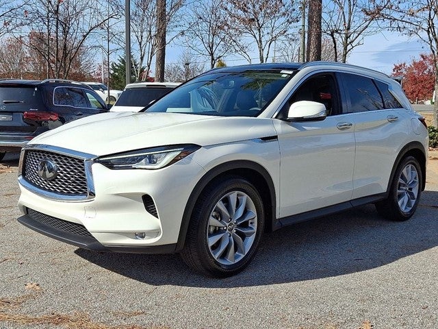 2022 INFINITI QX50 LUXE FWD
