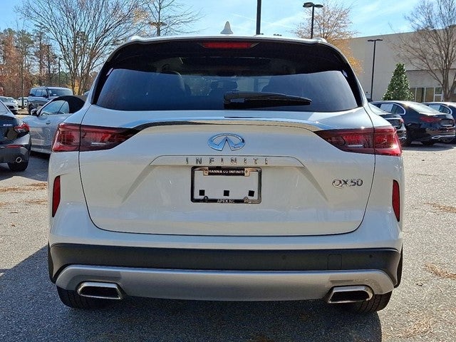 2022 INFINITI QX50 LUXE FWD