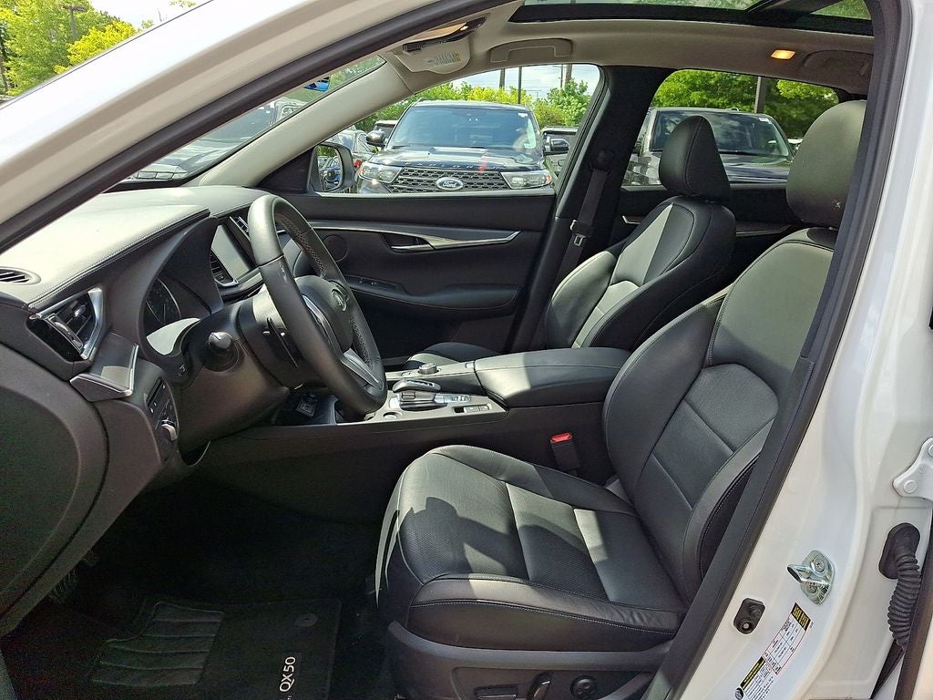 2024 INFINITI QX50 LUXE AWD