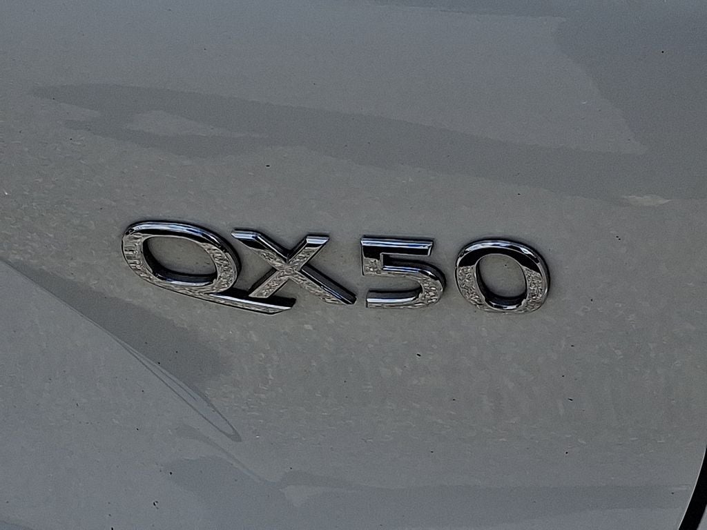 2024 INFINITI QX50 LUXE AWD