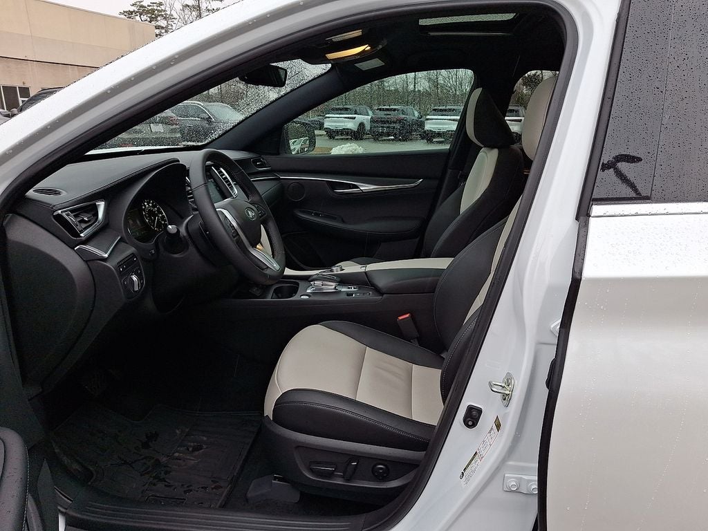 2025 INFINITI QX55 Luxe AWD