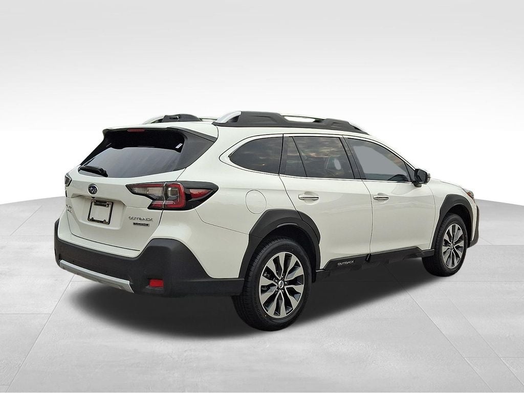 2023 Subaru Outback Touring