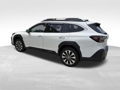2025 Subaru Outback Touring XT
