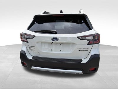 2025 Subaru Outback Touring XT