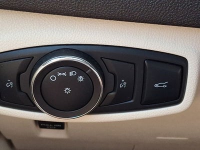 2015 Lincoln MKC Base
