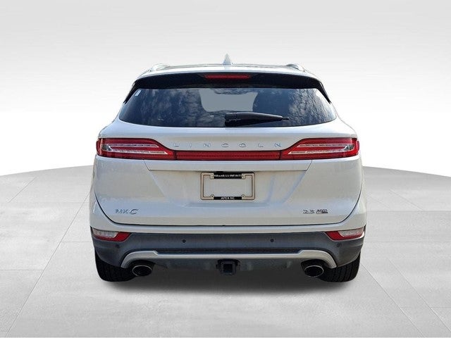 2015 Lincoln MKC Base