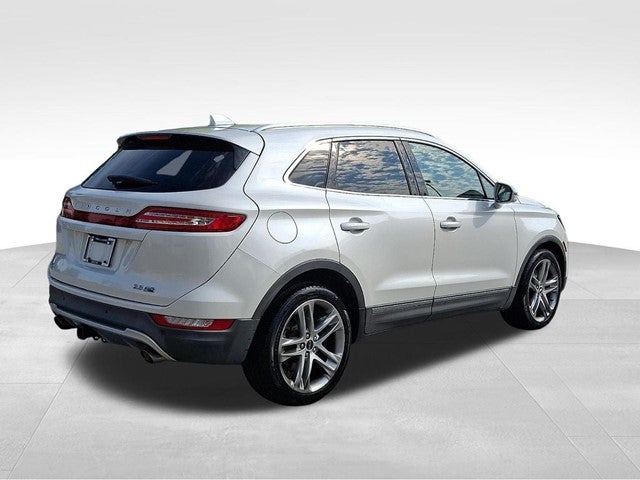 2015 Lincoln MKC Base