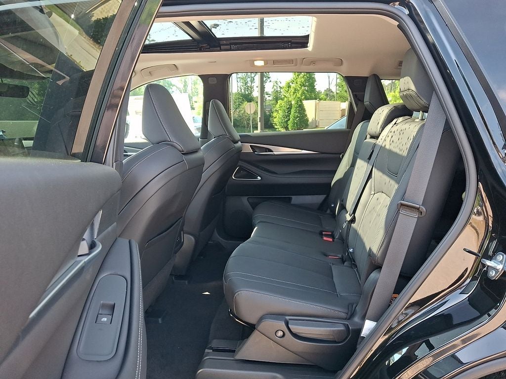 2027 INFINITI QX60 Luxe FWD