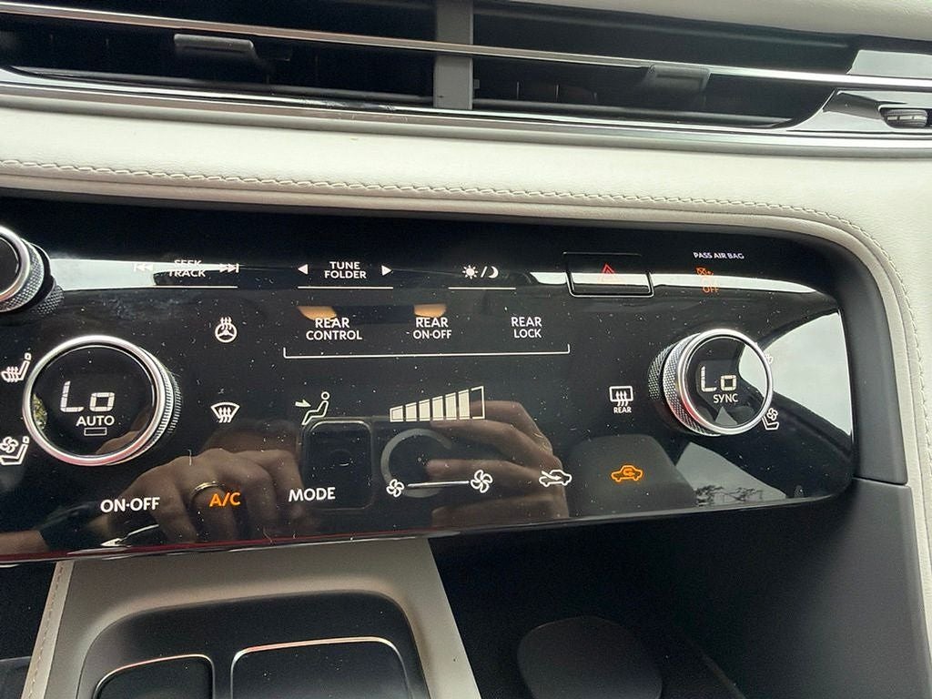 2027 INFINITI QX60 Luxe AWD