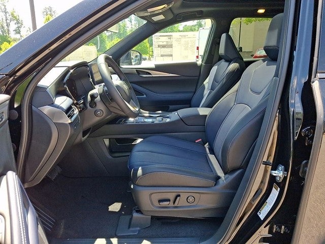 2027 INFINITI QX60 Sport AWD