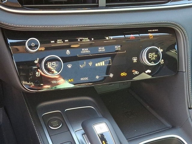 2025 INFINITI QX60 Sensory AWD