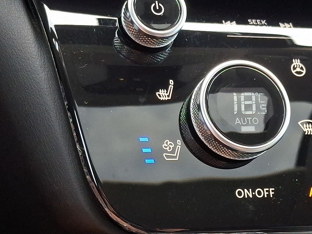 2023 INFINITI QX60 LUXE FWD