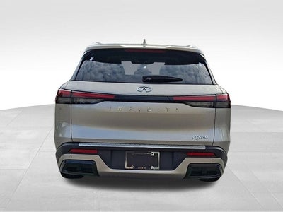 2023 INFINITI QX60 LUXE FWD