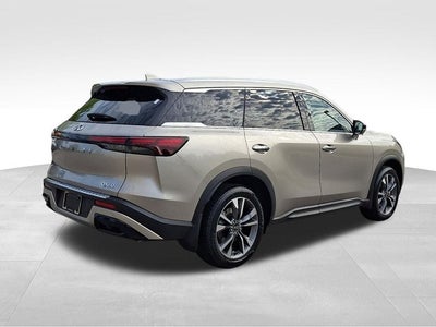 2023 INFINITI QX60 LUXE FWD