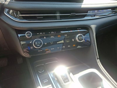 2023 INFINITI QX60 LUXE FWD
