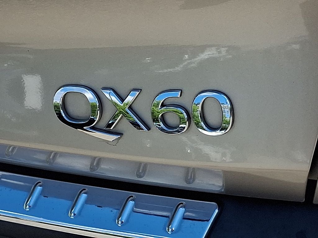 2023 INFINITI QX60 LUXE FWD