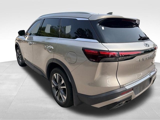2023 INFINITI QX60 LUXE FWD