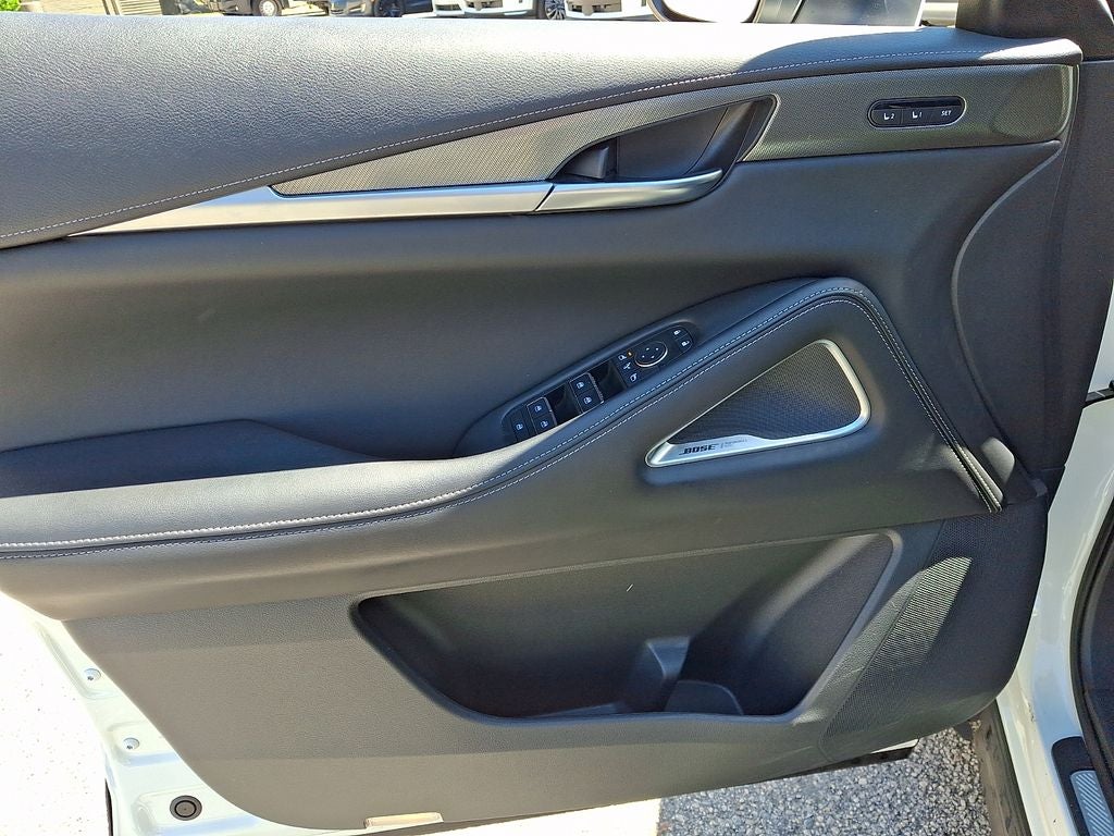 2023 INFINITI QX60 LUXE AWD