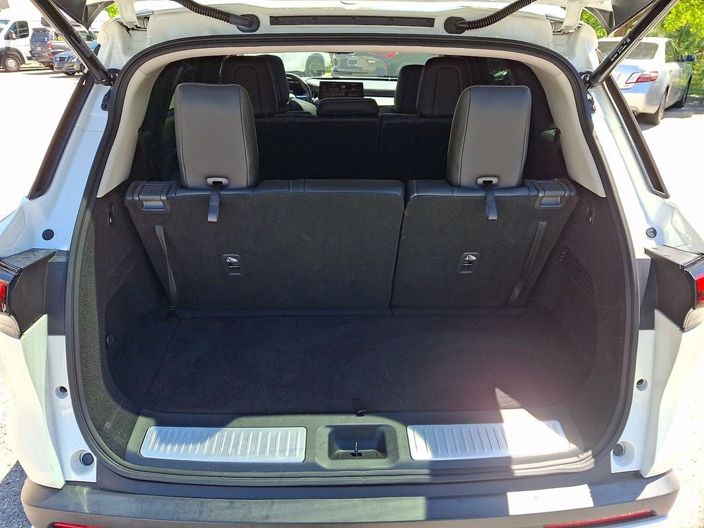 2023 INFINITI QX60 LUXE AWD