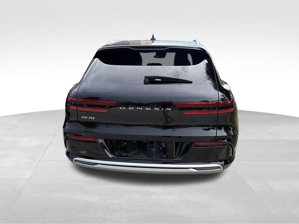2023 Genesis Electrified GV70 Advanced