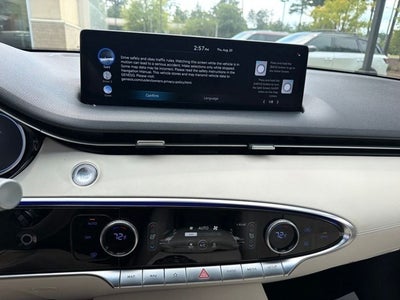 2023 Genesis Electrified GV70 Advanced