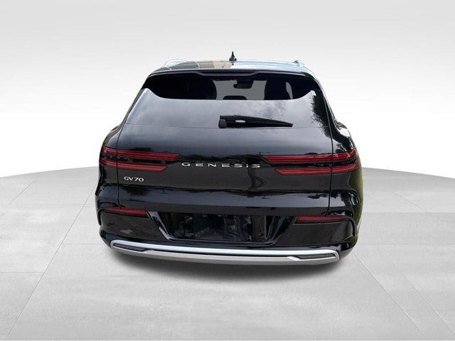 2023 Genesis Electrified GV70 Advanced