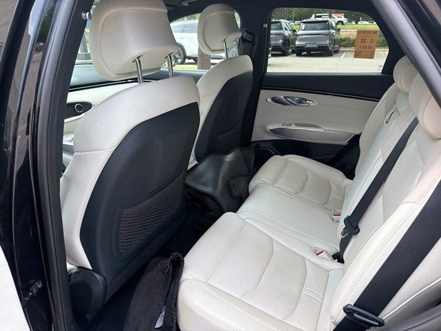2023 Genesis Electrified GV70 Advanced
