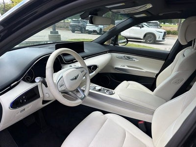 2023 Genesis Electrified GV70 Advanced