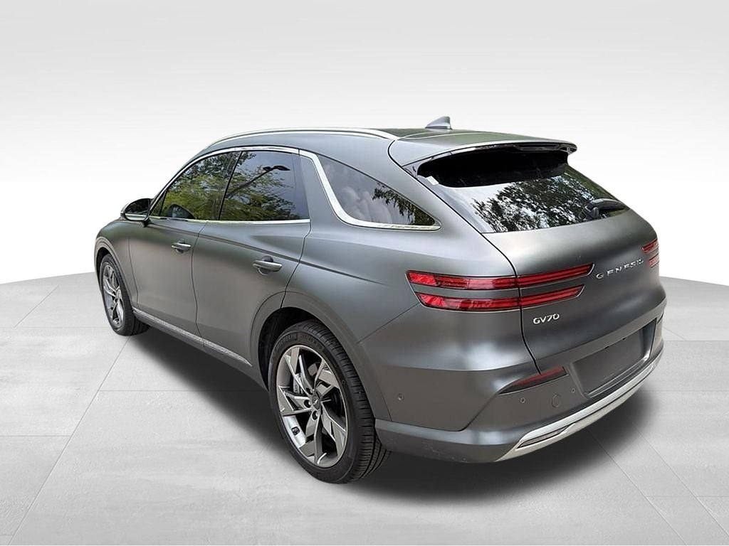 2023 Genesis Electrified GV70 Advanced