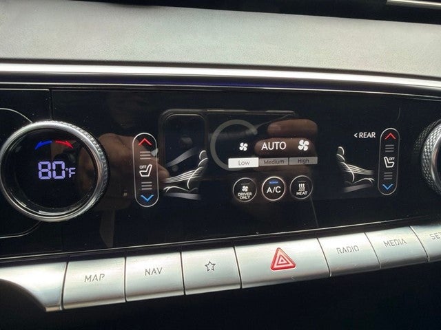 2023 Genesis Electrified GV70 Advanced