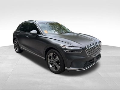 2023 Genesis Electrified GV70 Advanced