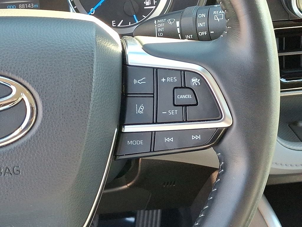 2021 Toyota Highlander Hybrid LE