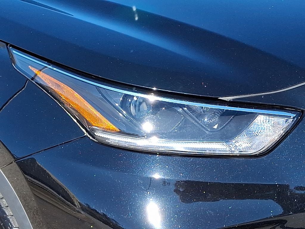 2021 Toyota Highlander Hybrid LE