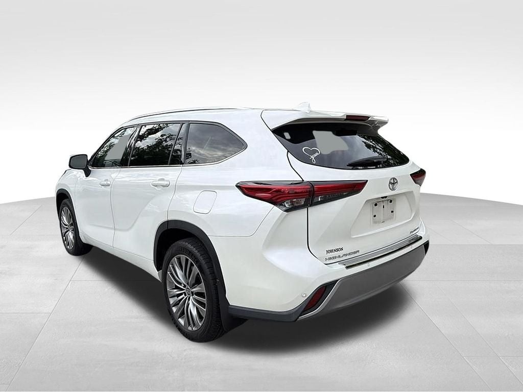 2021 Toyota Highlander Platinum