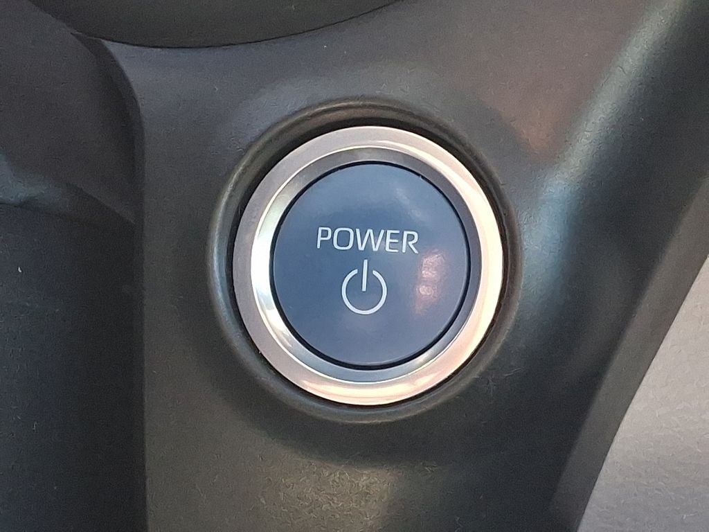 2024 Toyota Sienna XLE 8 Passenger