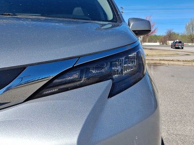 2024 Toyota Sienna XLE 8 Passenger