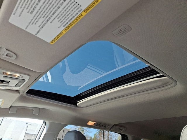 2024 Toyota Sienna XLE 8 Passenger