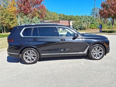 2023 BMW X7 xDrive40i