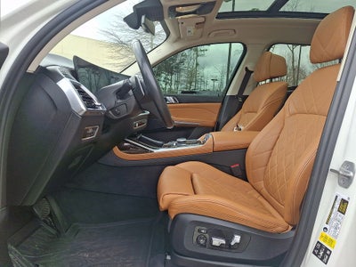 2023 BMW X7 xDrive40i