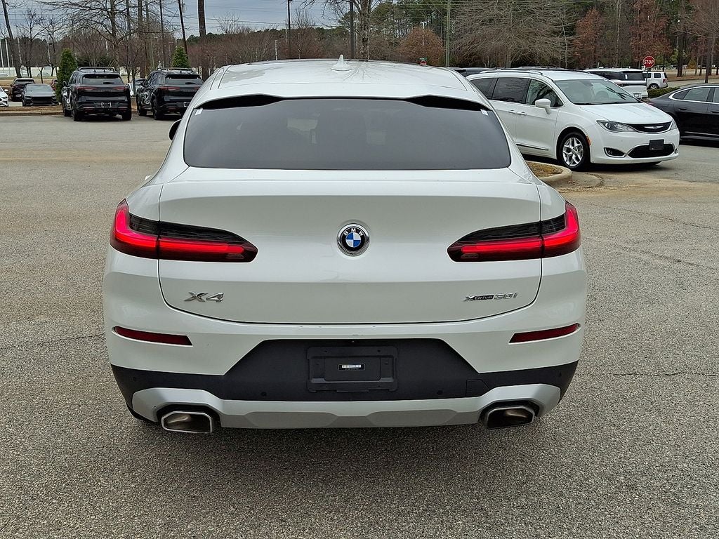 2023 BMW X4 xDrive30i