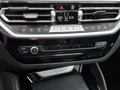 2023 BMW X4 xDrive30i